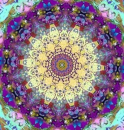 Mandala/Kaléidoscope/ Cartes De Vœux De Noël De Kittyblumcards. Grandes Cartes Doubles Avec Enveloppe. Look Chique Avec Intérieur Vierge. Rappelle également Les Cœurs De Fleurs. Couleurs Bleu, Rouge, Jaune Et Multicolore. -Decoris Boutique 1140x1200 4