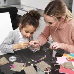 Sacs En Jute, 50 X Petits Sacs En Jute, Sacs Cadeaux, Sac à Bijoux Avec Cordon De Serrage, Sacs En Coton, Petits Sacs Pour L'artisanat, Noël, 9 X 12 Cm -Decoris Boutique 1200x1200 159