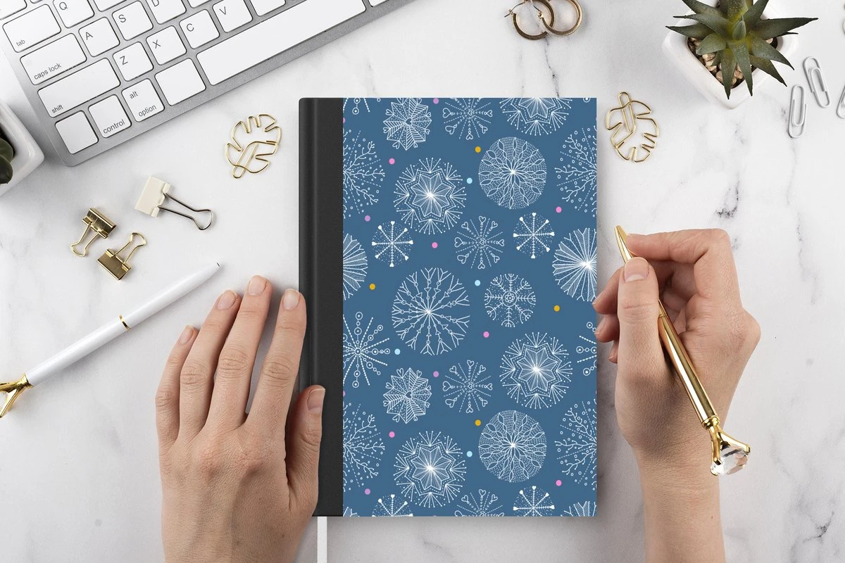 Carnet - Cahier - Flocon De Neige - Motif - Hiver - Carnet - Format A5 - Bloc-notes - Noël - Cadeau - Cadeau De Noël Pour Hommes, Femmes Et Enfants 4 Carnet - Cahier - Flocon De Neige - Motif - Hiver - Carnet - Format A5 - Bloc-notes - Noël - Cadeau - Cadeau De Noël Pour Hommes, Femmes Et Enfants – Image 2
