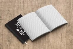 Carnet - Carnet D'écriture - Citation De Noël Joy Au Monde Avec Un Fond Noir - Carnet - Format A5 - Bloc-notes - Noël - Cadeau - Cadeau De Noël Pour Hommes, Femmes Et Enfants -Decoris Boutique 1200x800 102