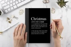 Cahier - Cahier D'écriture - Noël - Dictionnaire - Proverbes - Citations - Définition De Noël - Cahier - Format A5 - Bloc-notes - Cadeaux Saint-Nicolas - Distribution De Cadeaux Pour Enfants - Cadeaux Chaussures - Petits Cadeaux -Decoris Boutique 1200x800 1156