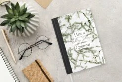 Carnet - Cahier - Hiver - Citation - Branches - Carnet - Format A5 - Bloc-notes - Noël - Cadeau - Cadeau De Noël Pour Hommes, Femmes Et Enfants -Decoris Boutique 1200x800 1164