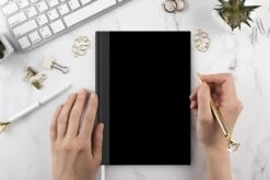 Cahier - Cahier D'écriture - Noël - Citations - Joyeux New Et Happy Année - Proverbes - Cahier - Format A5 - Bloc-notes - Cadeaux Saint-Nicolas - Cadeaux Pour Enfants - Cadeaux Chaussures - Petits Cadeaux -Decoris Boutique 1200x800 185