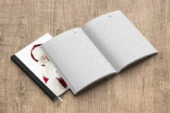 Cahier - Cahier D'écriture - Père Noël Avec Son Doigt Sur La Bouche - Cahier - Format A5 - Bloc-notes - Cadeaux Sinterklaas - Cadeaux Pour Enfants - Cadeaux Chaussures - Petits Cadeaux -Decoris Boutique 1200x800 202