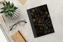 Carnet - Cahier - Nouvel An - Champagne - Or - Motifs - Carnet - Format A5 - Bloc-notes - Noël - Cadeau - Cadeau De Noël Homme, Femme Et Enfant 11 Carnet - Cahier - Nouvel An - Champagne - Or - Motifs - Carnet - Format A5 - Bloc-notes - Noël - Cadeau - Cadeau De Noël Homme, Femme Et Enfant -Decoris Boutique 1200x800 464