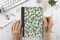 Carnet - Cahier - Noël - Aquarelle - Gui - Carnet - Taille A5 - Bloc-notes - Noël - Cadeau - Cadeau De Noël Pour Hommes, Femmes Et Enfants 10 Carnet - Cahier - Noël - Aquarelle - Gui - Carnet - Taille A5 - Bloc-notes - Noël - Cadeau - Cadeau De Noël Pour Hommes, Femmes Et Enfants -Decoris Boutique 1200x800 593