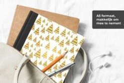 Cahier - Cahier D'écriture - Noël - Or - Sapins De Noël - Patrons - Cahier - Format A5 - Bloc-notes - Cadeaux Sinterklaas - Cadeaux Pour Enfants - Cadeaux Chaussures - Petits Cadeaux -Decoris Boutique 1200x800 605