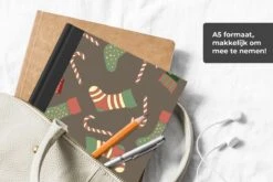 Carnet - Cahier - Canne En Bonbon - Motif - Noël - Carnet - Format A5 - Bloc-notes - Noël - Cadeau - Cadeau De Noël Pour Hommes, Femmes Et Enfants 13 Carnet - Cahier - Canne En Bonbon - Motif - Noël - Carnet - Format A5 - Bloc-notes - Noël - Cadeau - Cadeau De Noël Pour Hommes, Femmes Et Enfants -Decoris Boutique 1200x800 652