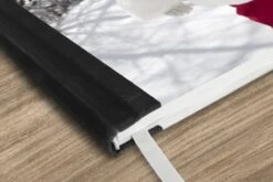 Cahier - Cahier D'écriture - Le Père Noël Se Promène Dans Une Forêt Avec Un Sac Plein De Cadeaux De Noël - Cahier - Format A5 - Bloc-notes - Cadeaux Saint-Nicolas - Cadeaux Pour Enfants - Cadeaux Chaussures - Petits Cadeaux -Decoris Boutique 1200x800 654