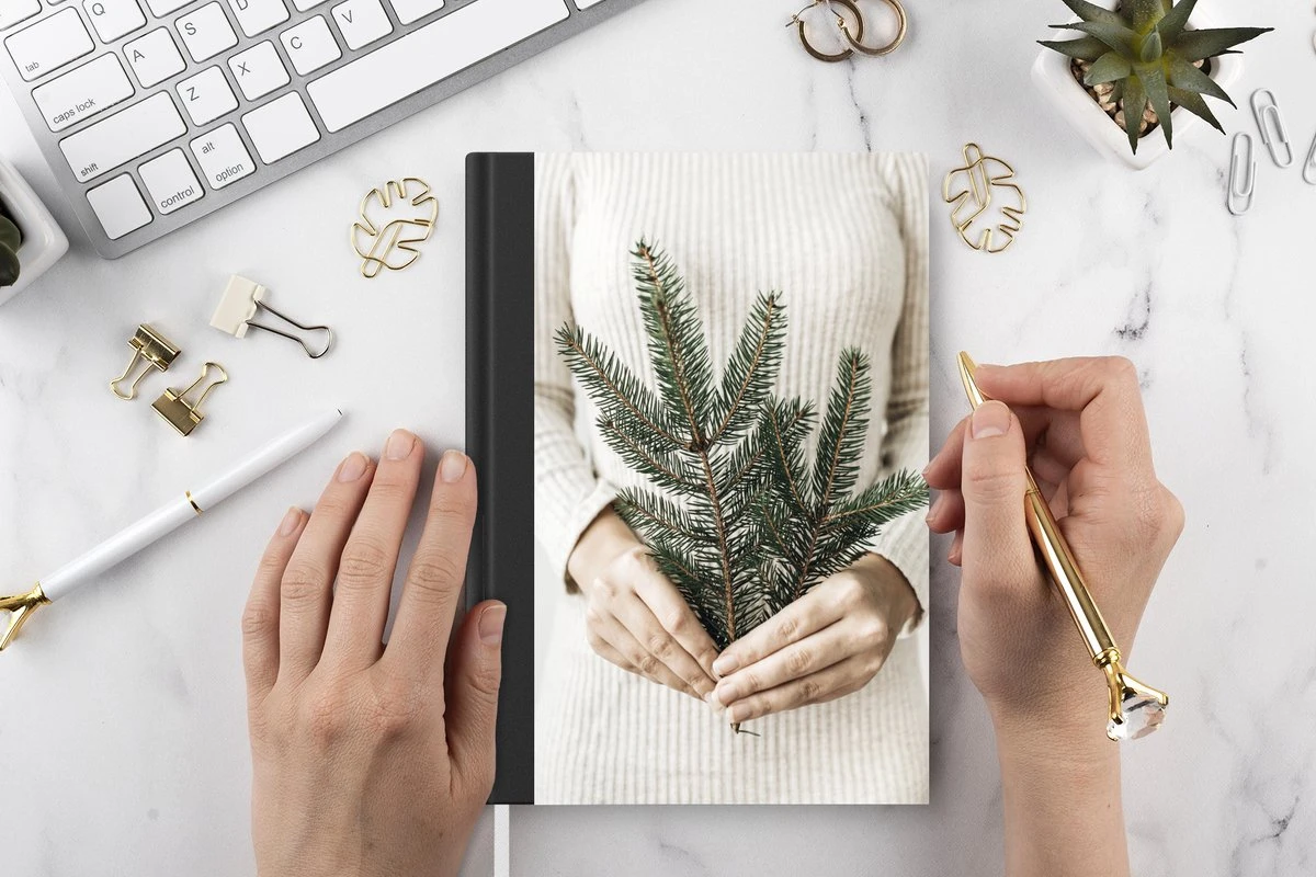 Carnet - Cahier - Pin - Branche - Pull - Carnet - Taille A5 - Bloc-notes - Noël - Cadeau - Cadeau De Noël Pour Homme, Femme Et Enfant 6 Carnet - Cahier - Pin - Branche - Pull - Carnet - Taille A5 - Bloc-notes - Noël - Cadeau - Cadeau De Noël Pour Homme, Femme Et Enfant – Image 4